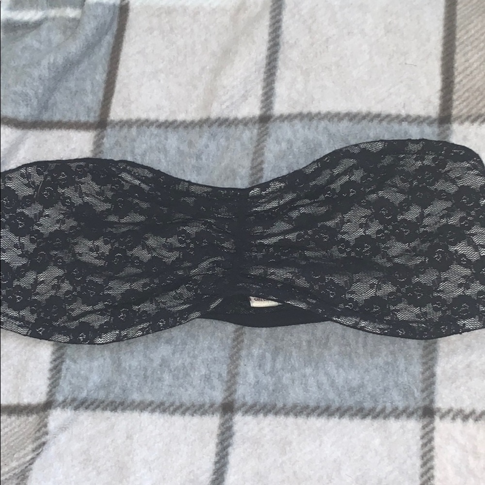 Black bandeau !